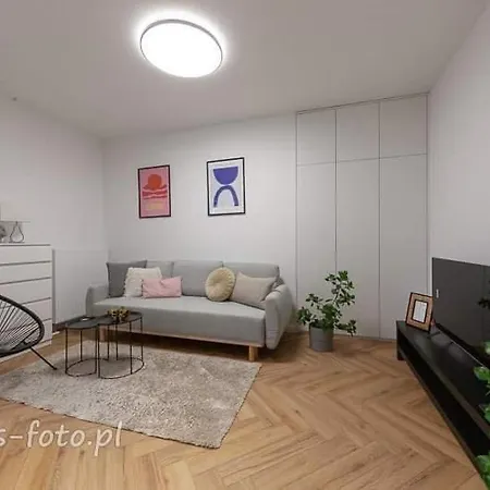 Wawrzyncastreet Apartment *